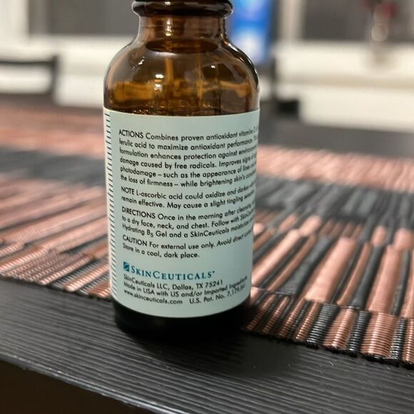 (75% Full) Skinceuticals C E Ferulic® with 15% L-Ascorbic Acid - Picture 5 of 6